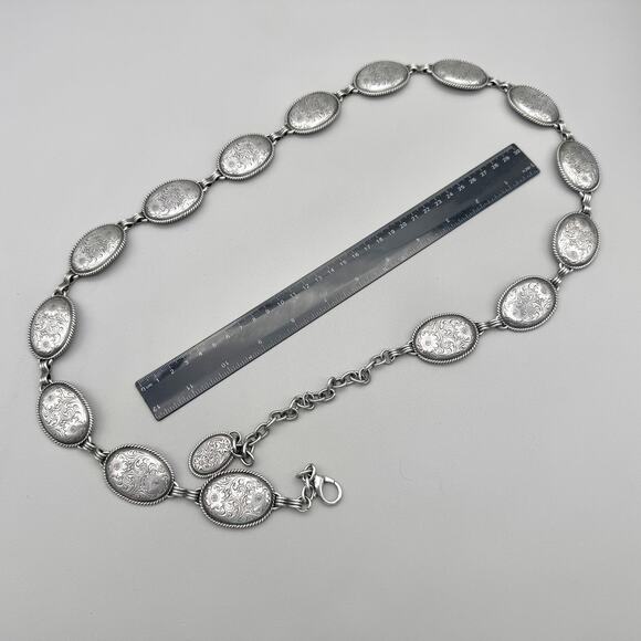 Elegant Silver Women's Belt - Picture 9 of 9